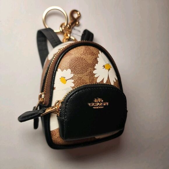 NWT Coach CZ602 Mini Court Backpack CHARM KEY FOB Signature FLORAL KHAKI - Picture 4 of 4